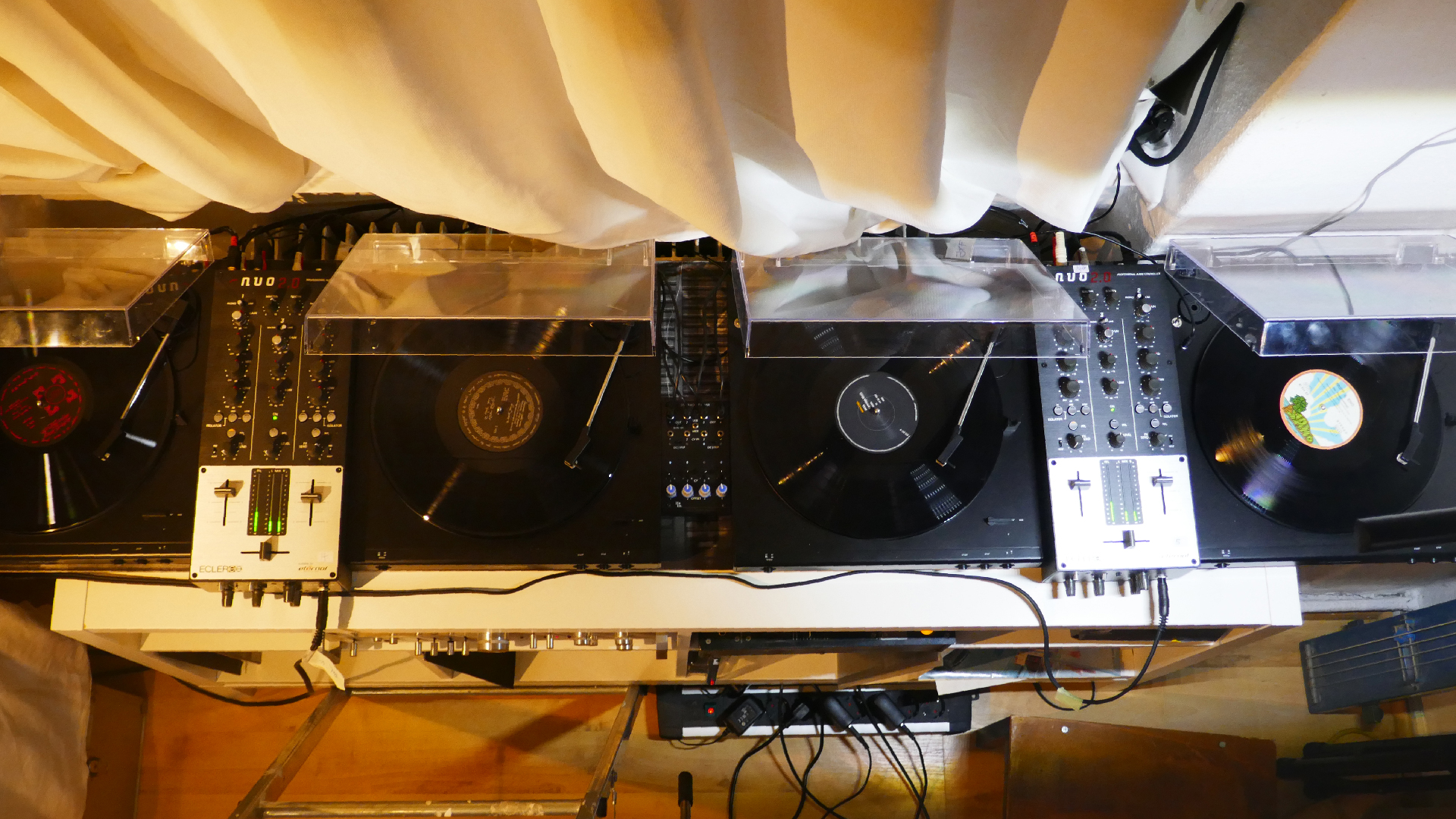 2026-10-14 4 Vinyl (hyperlinear QMD Vocoder Mix)